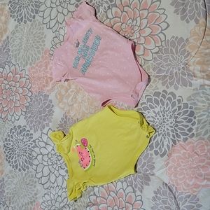 2 for $12 2 Garanimals bodysuits size 12 months